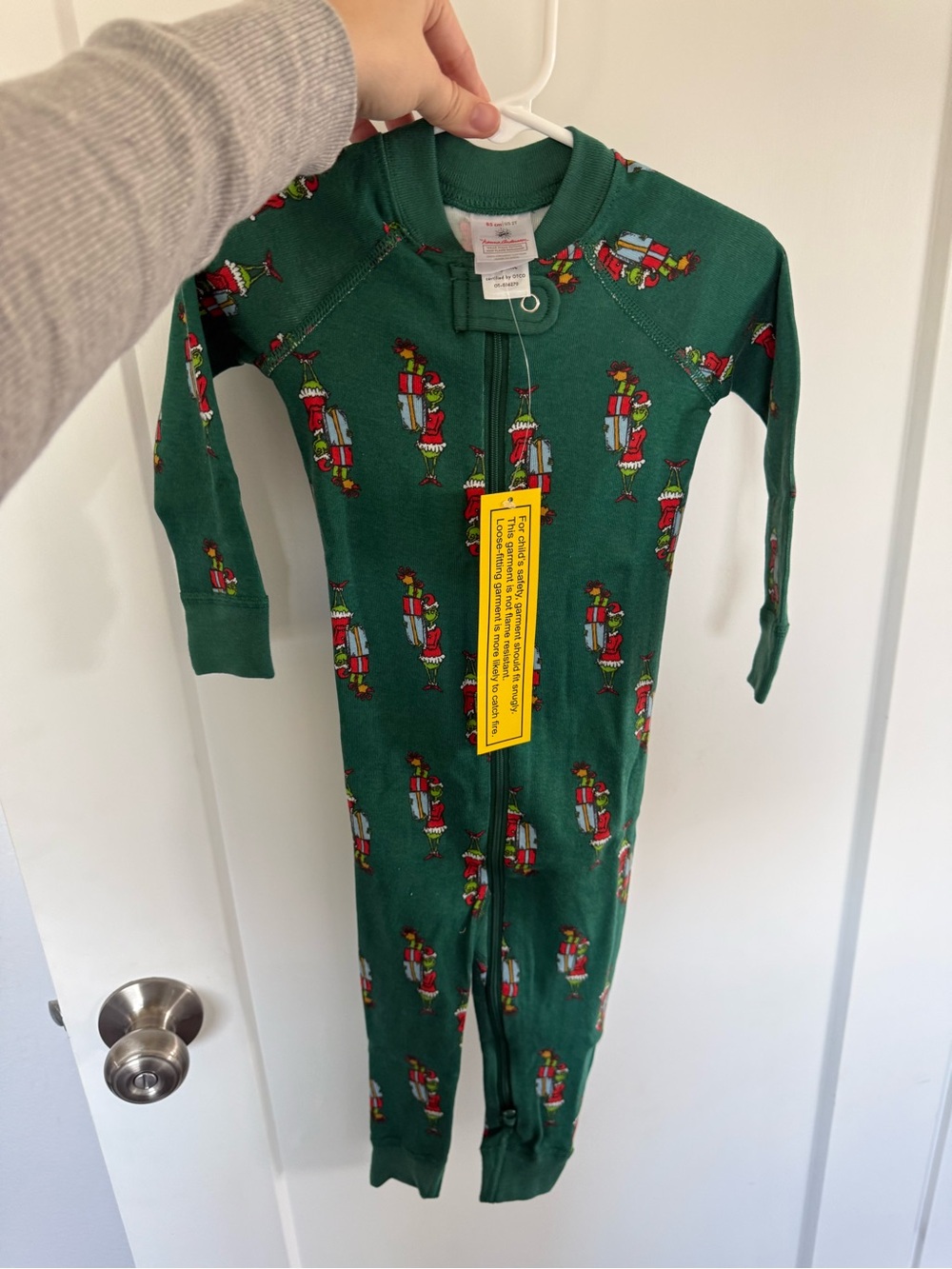 NWT Hanna Andersson Grinch One-Piece Pajamas, 2T